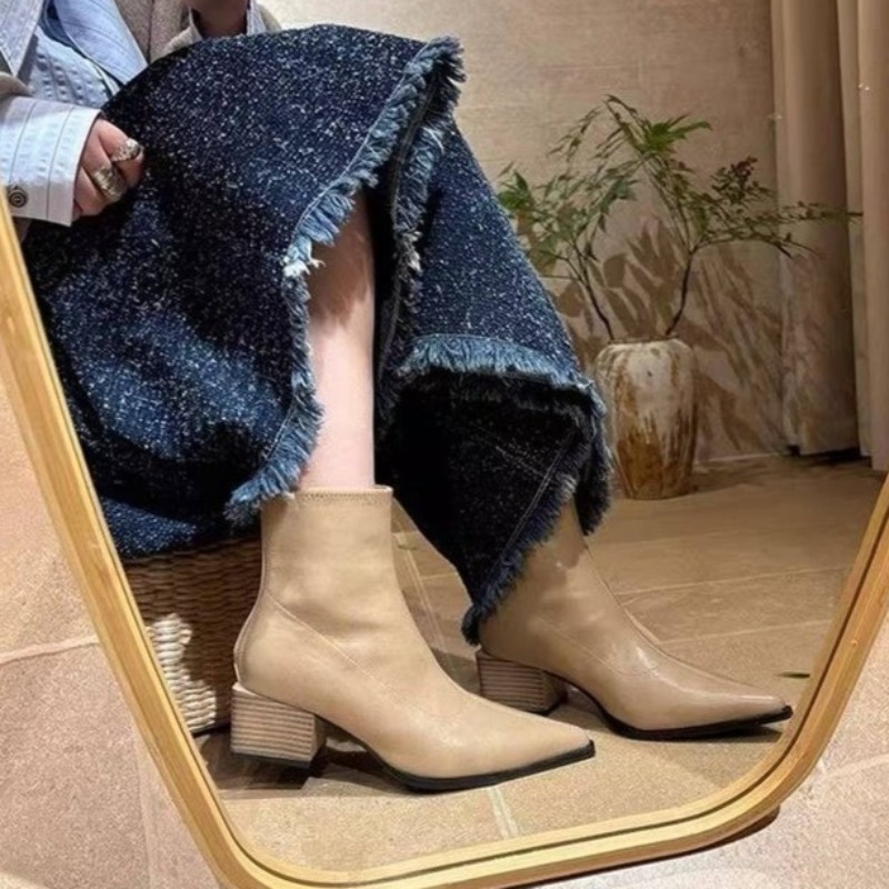 รองเท้าบูทข้อเท้าผู้หญิงสไตล์ว - Vintage Fashion Online บทวิจารณ์และราคา